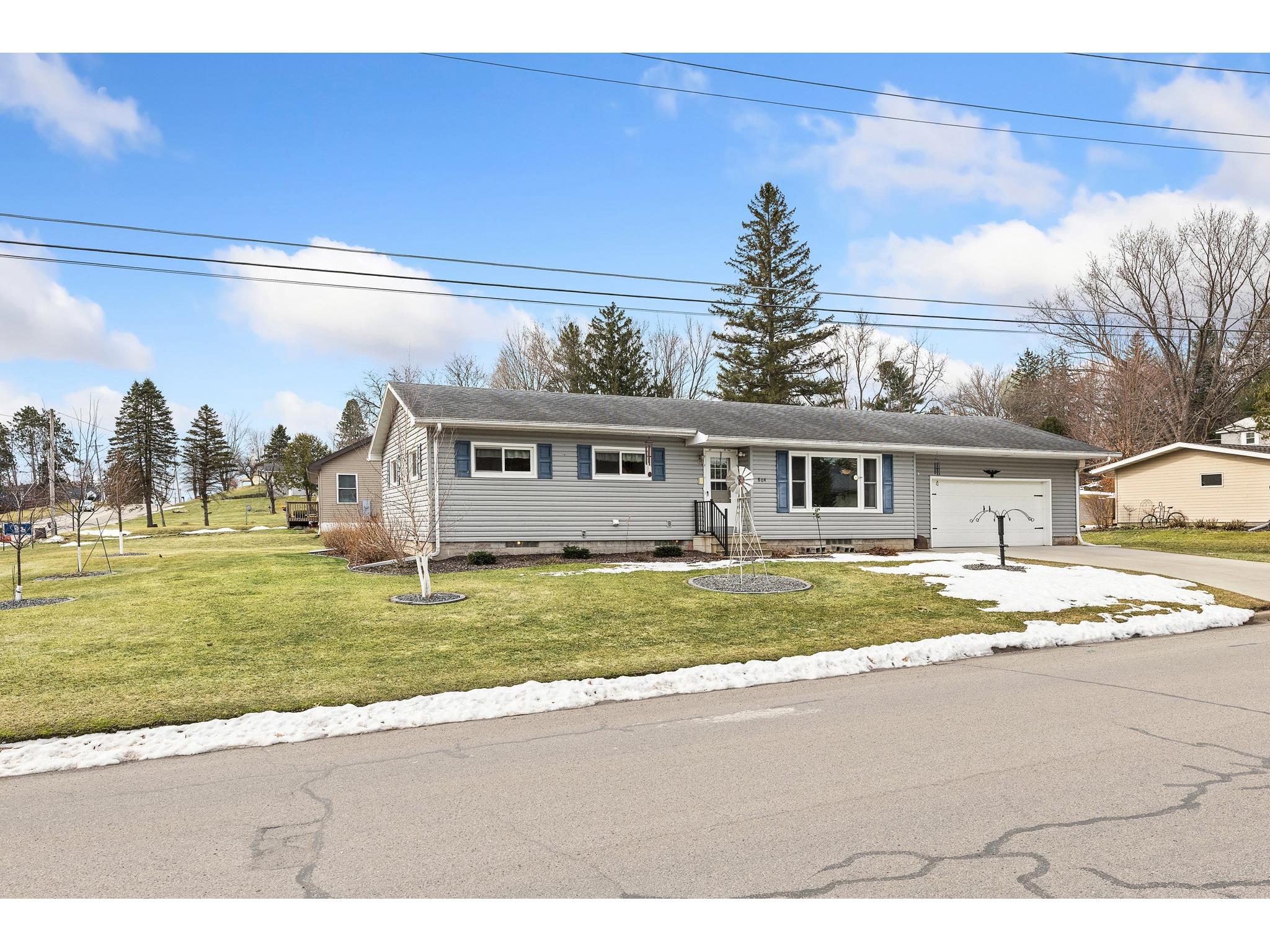804 Golf Road Black River Falls WI 54615 1599406 image2
