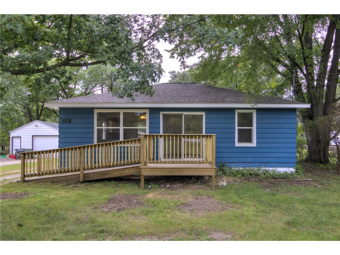 804 High Street Colfax WI 54730 1595207 image1