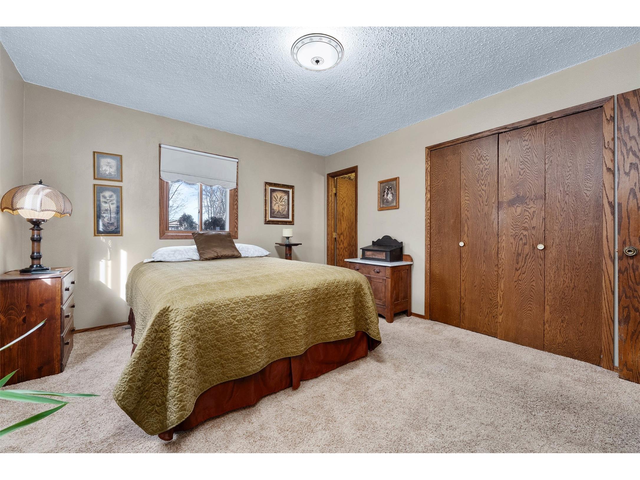 804 Roberts Street Altoona WI 54720 1599424 image23