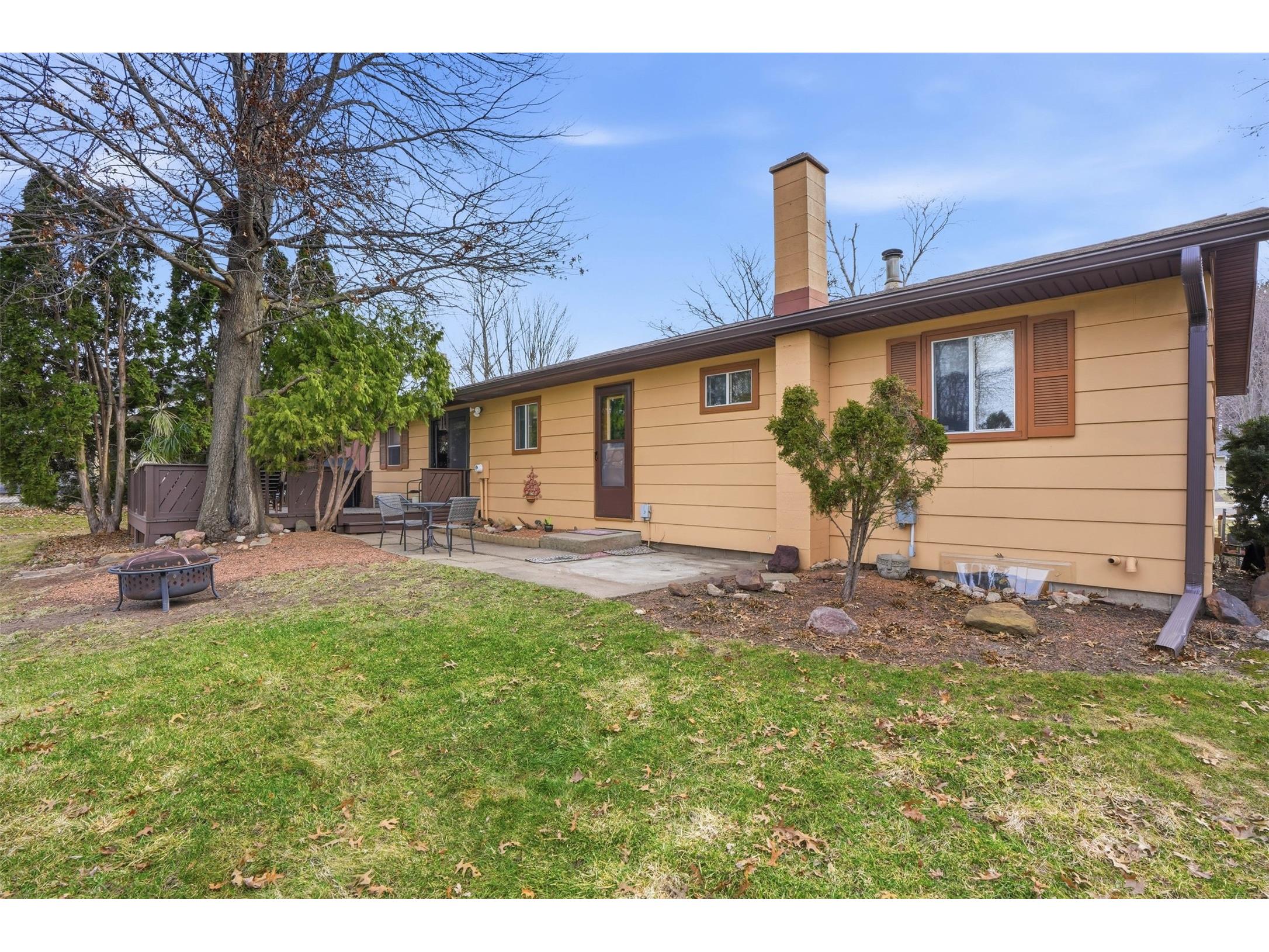 804 Roberts Street Altoona WI 54720 1599424 image39