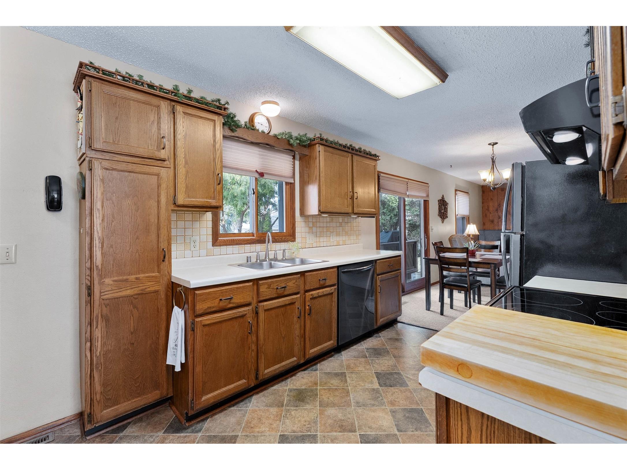 804 Roberts Street Altoona WI 54720 1599424 image9