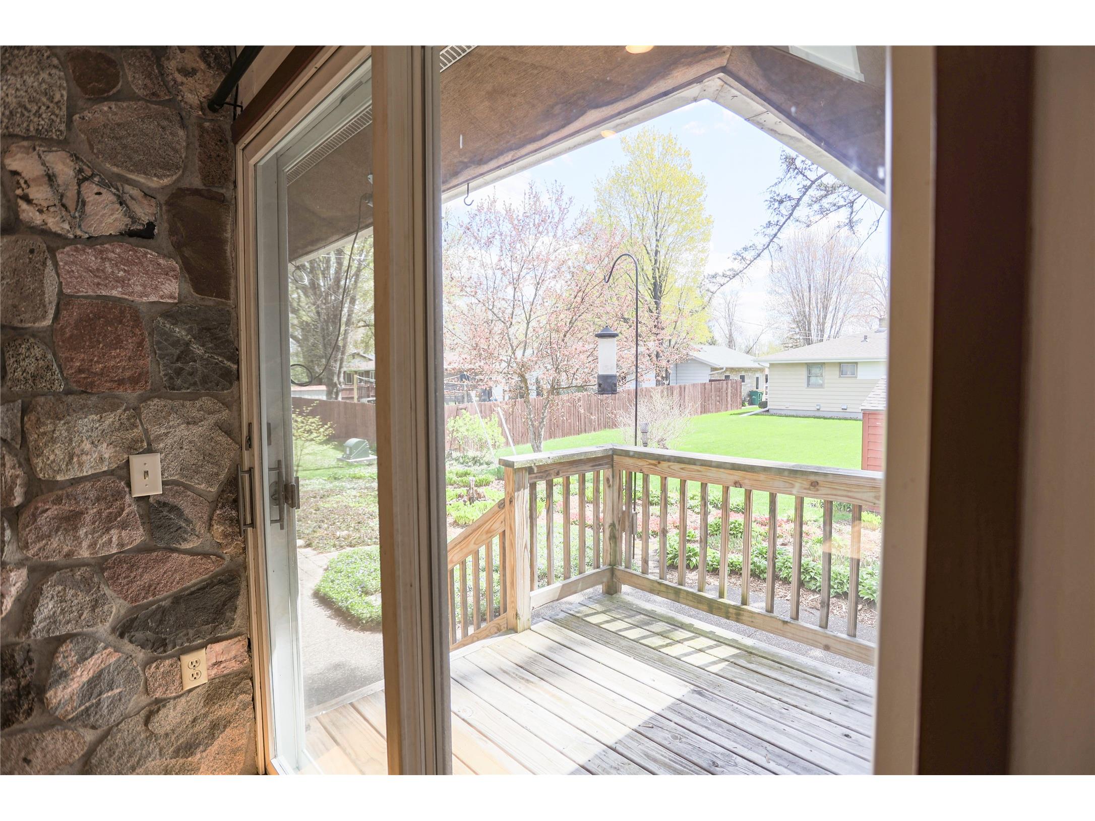 804 Valley View Drive River Falls WI 54022 1600717 image20