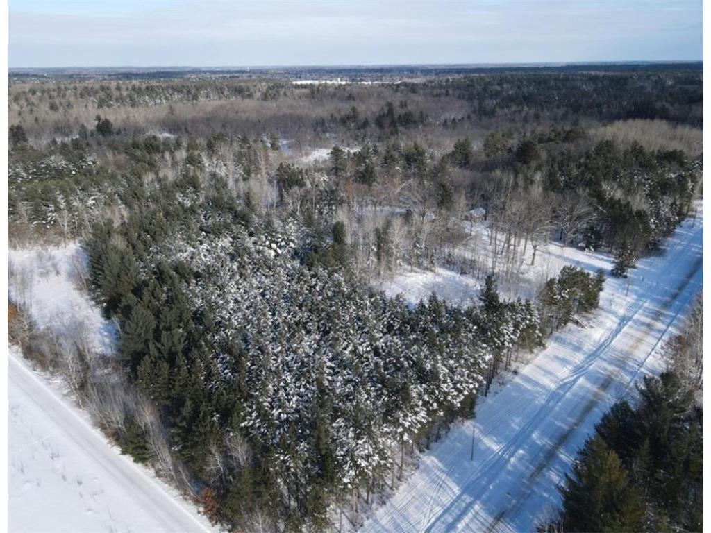 8046 Moline Road Webster WI 54893 - Clam 1597624 image1