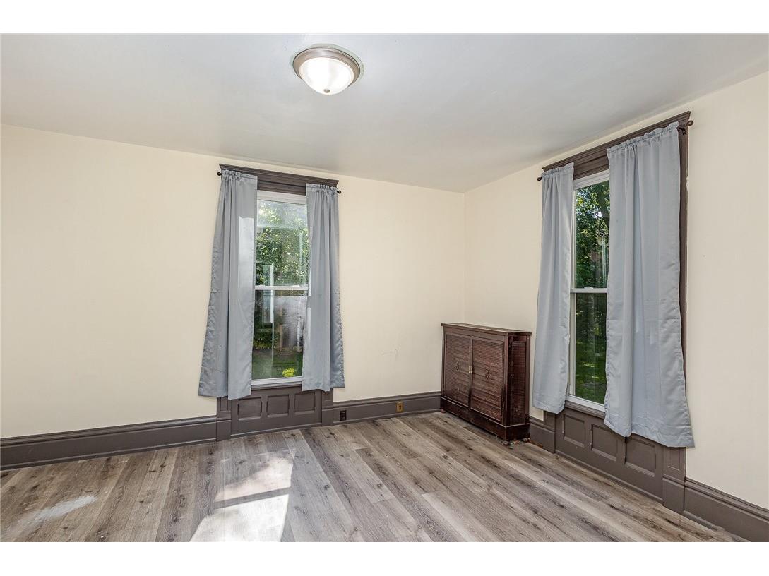 808 9th Avenue E Menomonie WI 54751 1597735 image17