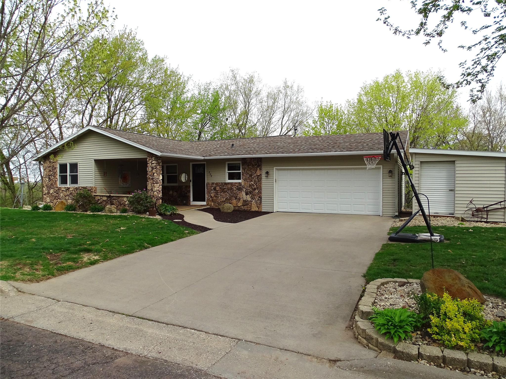 808 Goodrich Street Durand WI 54736 1600325 image2