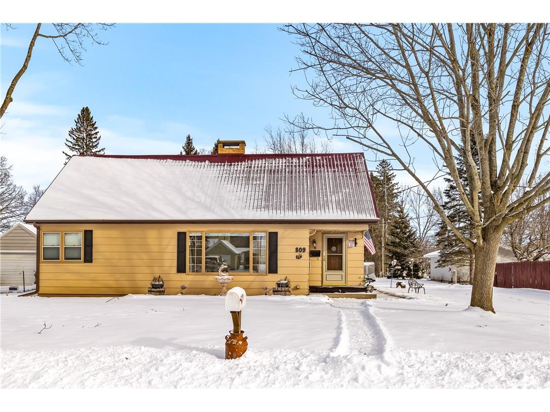 809 E 4th Street N Ladysmith WI 54848 1588547 image1