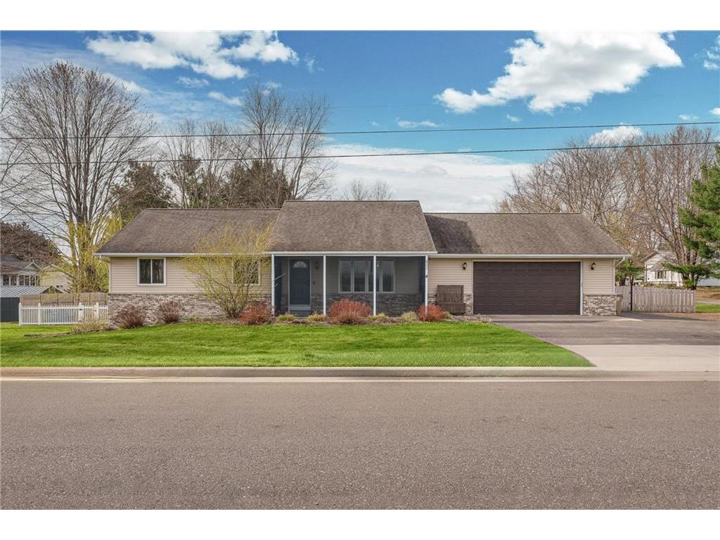 809 Pine Acre Drive Chippewa Falls WI 54729 1581924 image1