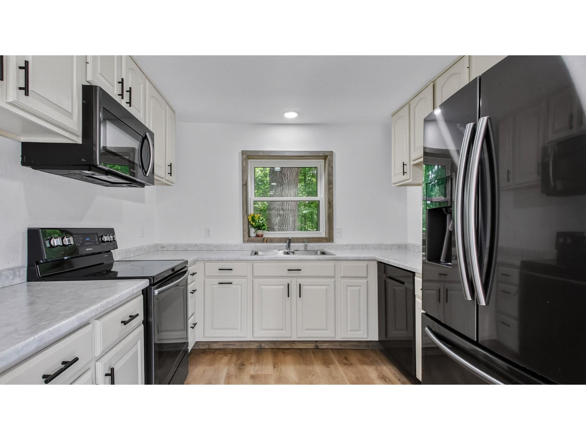809 South Street Cornell WI 54732 1602486 image9