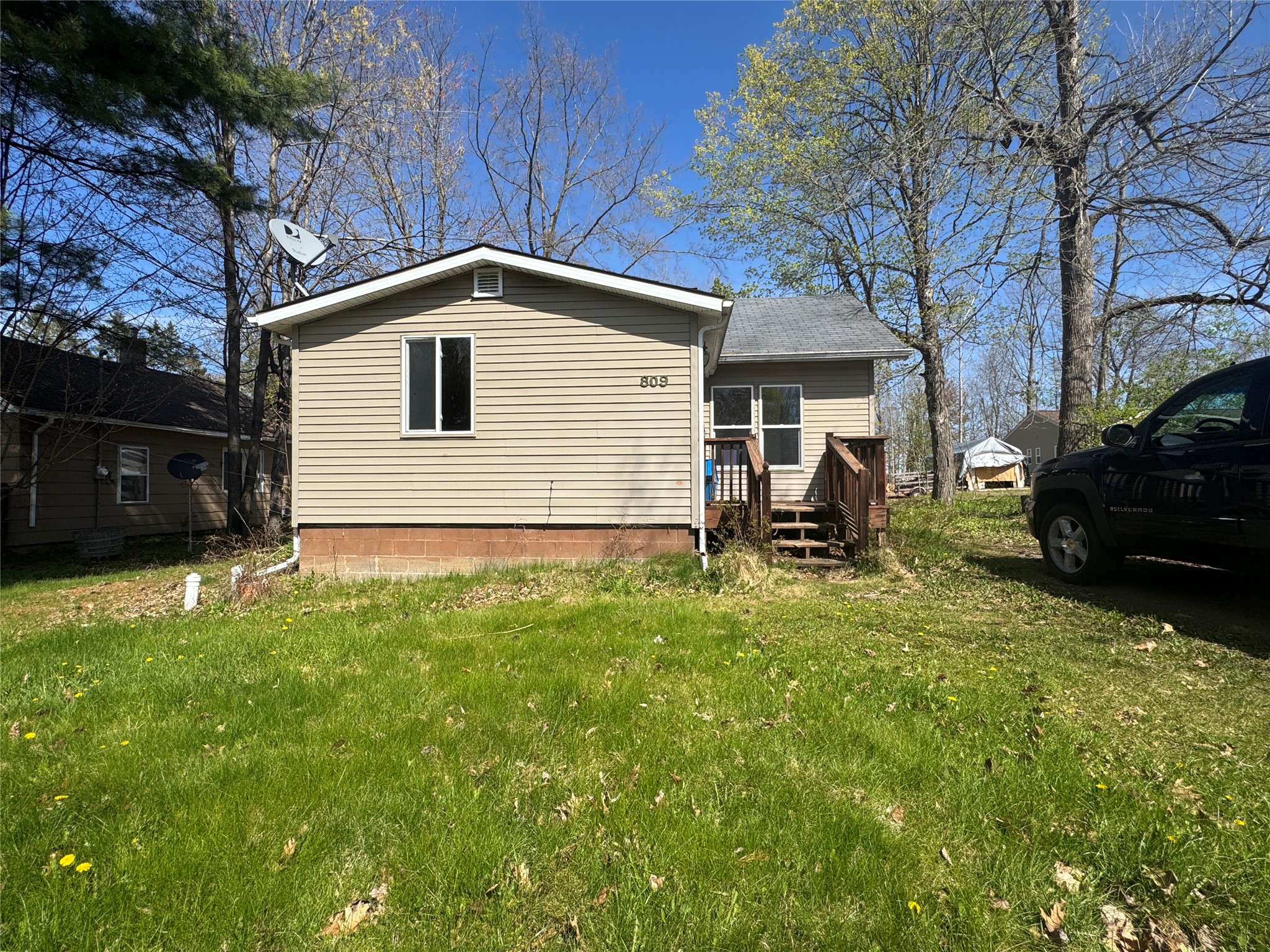 809 W 5th St N Ladysmith WI 54848 1601060 image2