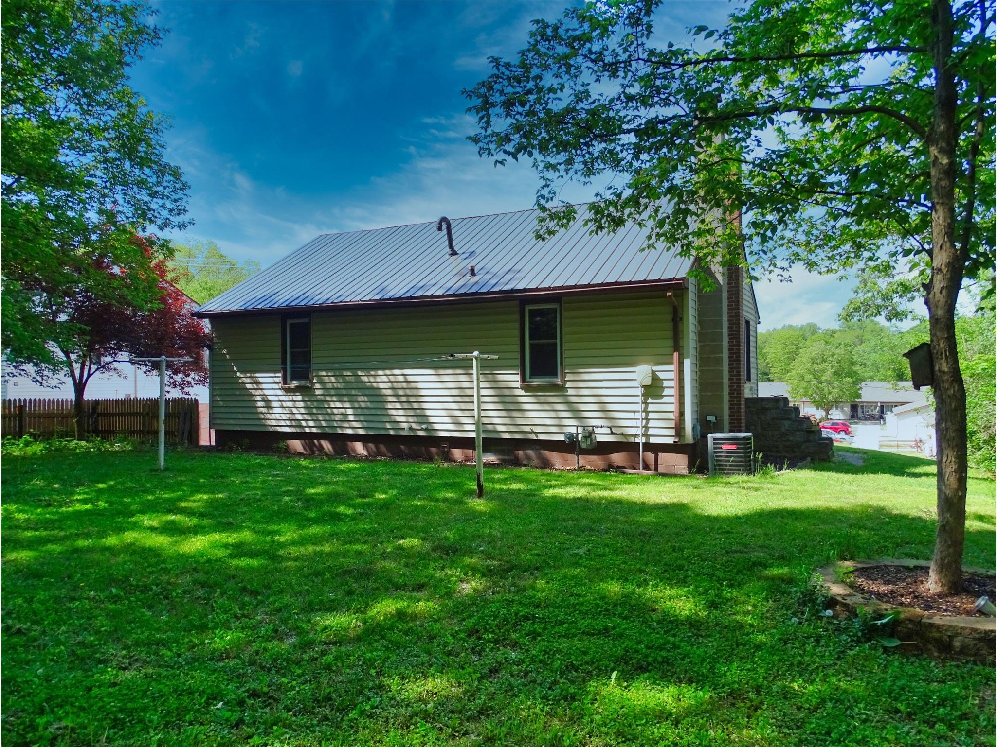 810 3rd Avenue E Durand WI 54736 1601630 image7