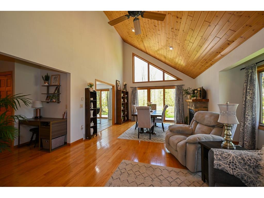 810 E Lake Drive Shell Lake WI 54871 1601357 image10