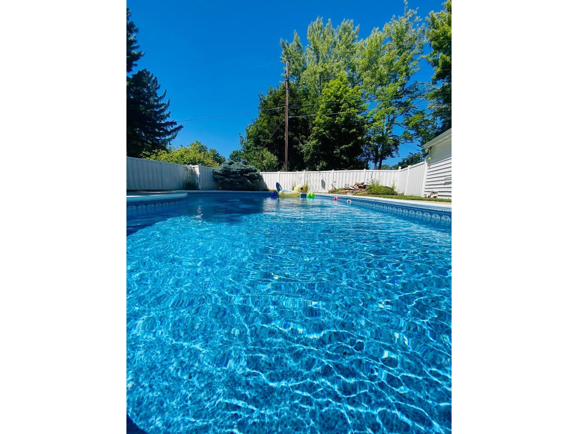 810 Miles Street Chippewa Falls WI 54729 1599695 image37