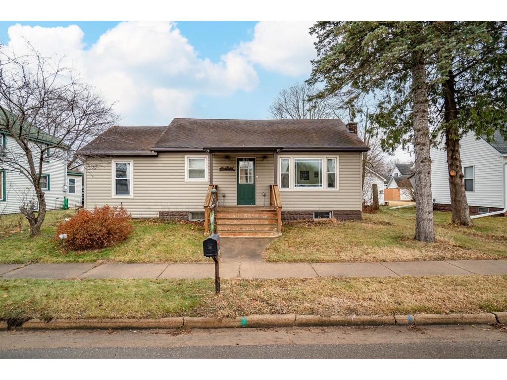 810 Railroad Avenue Boyceville WI 54725 1587857 image1