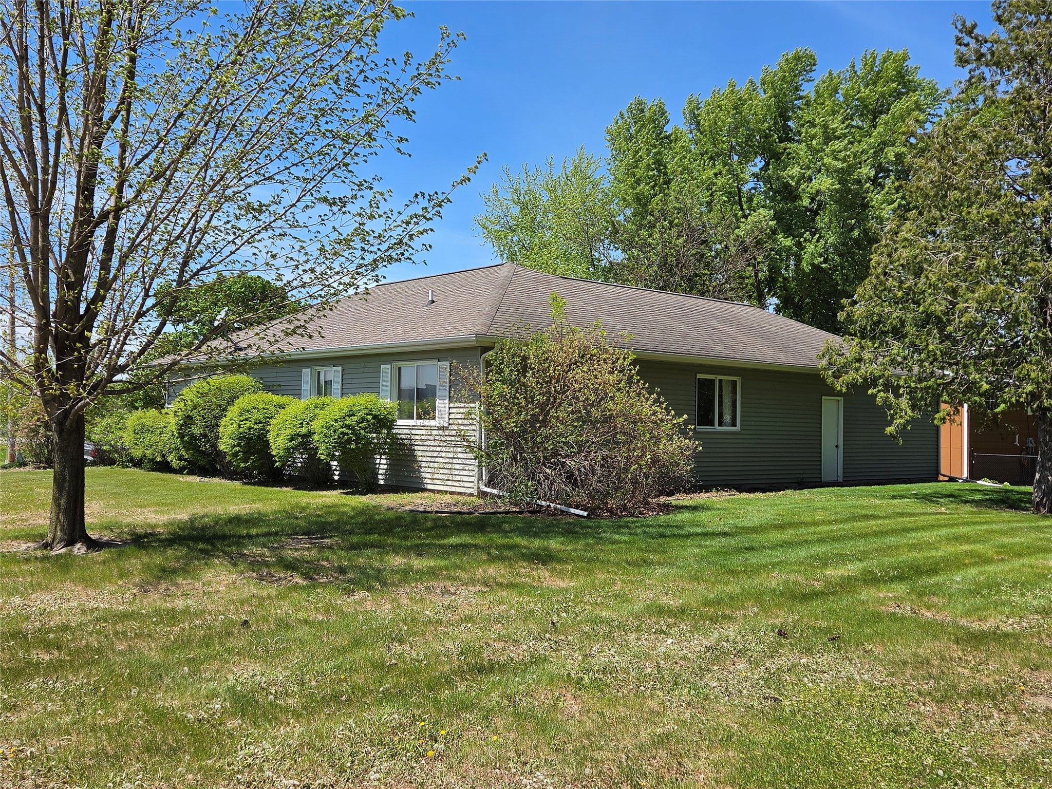 811 Forrest Street Black River Falls WI 54615 1601224 image25