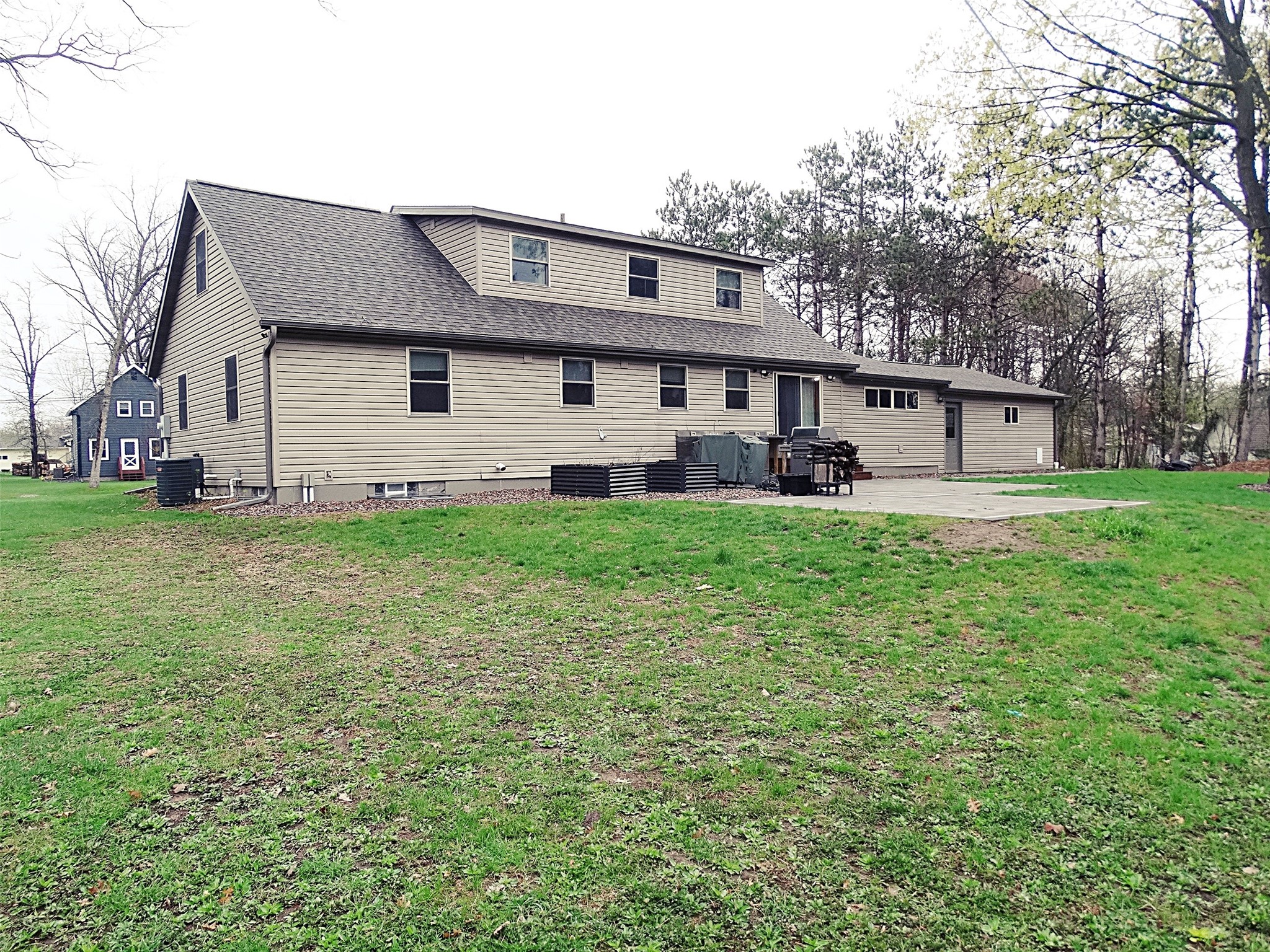 812 E Barker Street Rice Lake WI 54868 1600471 image5