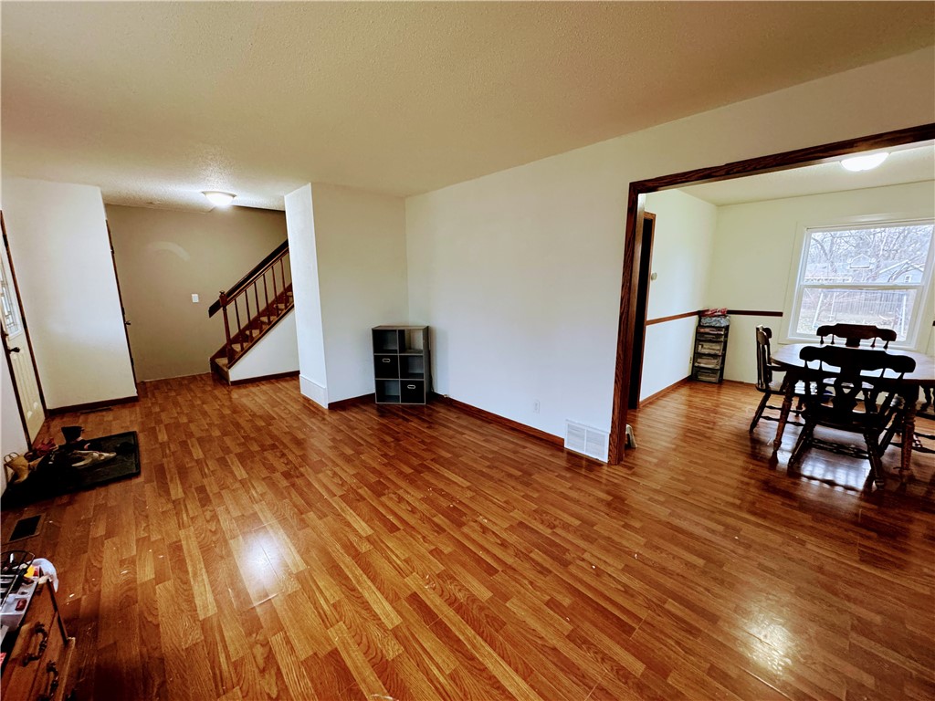 812 Green Acres Court Eau Claire WI 54703 1598972 image3