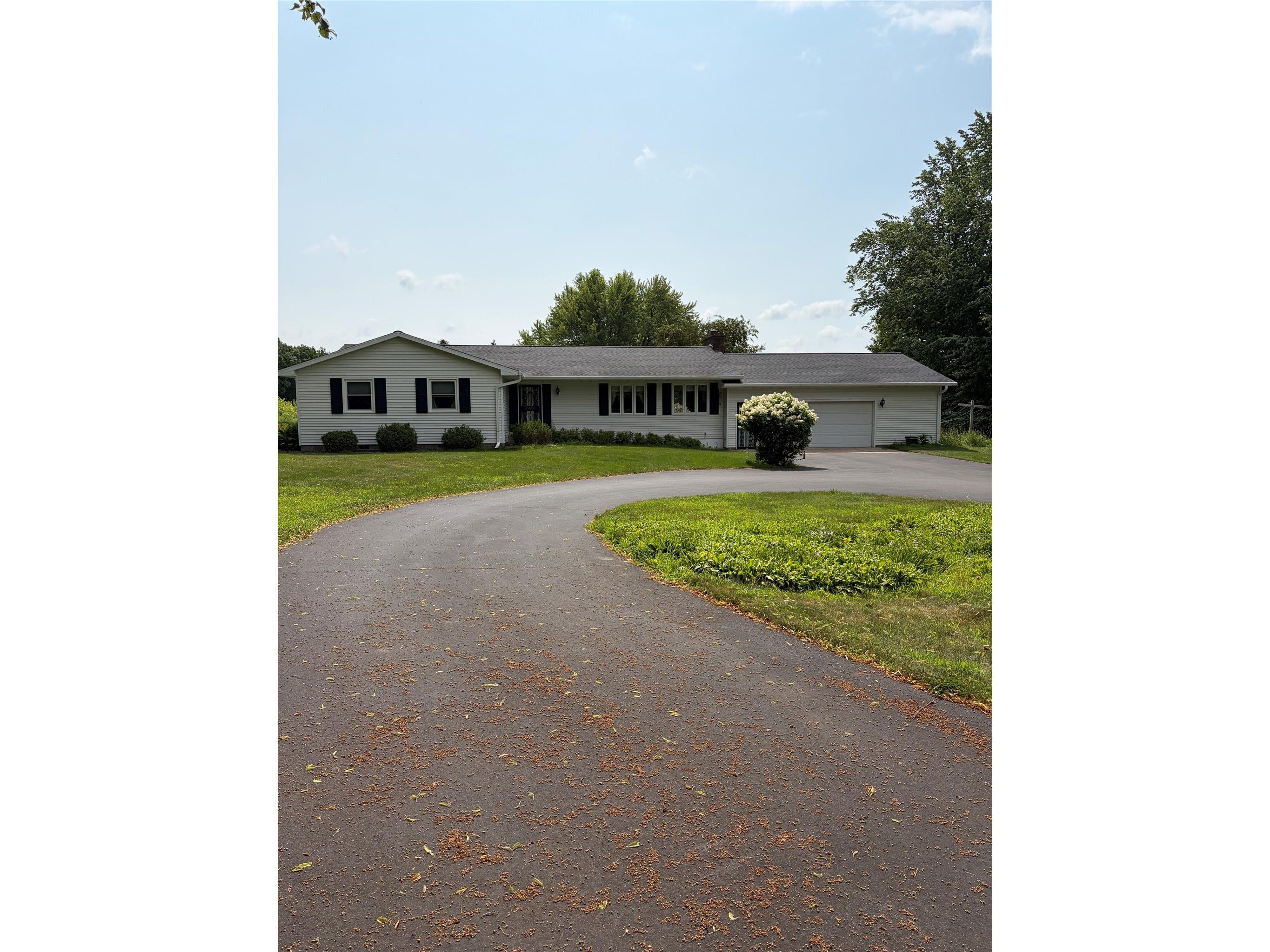 812 Oak Street Barron WI 54812 1598846 image1