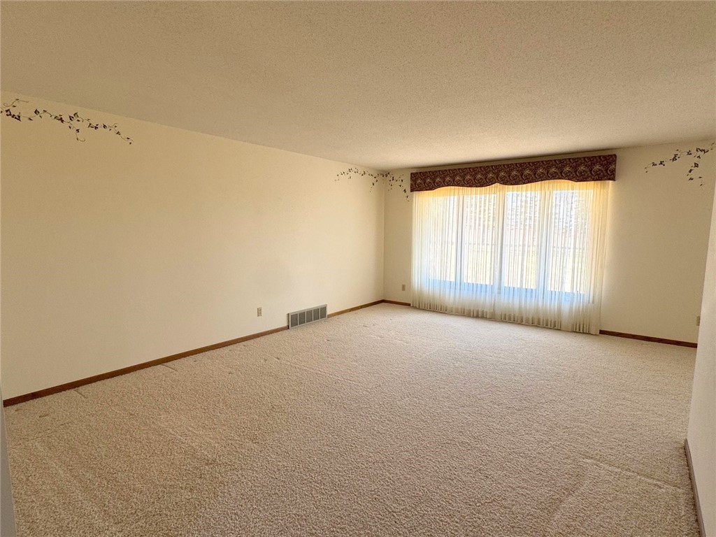 812 Oak Street Barron WI 54812 1598846 image19