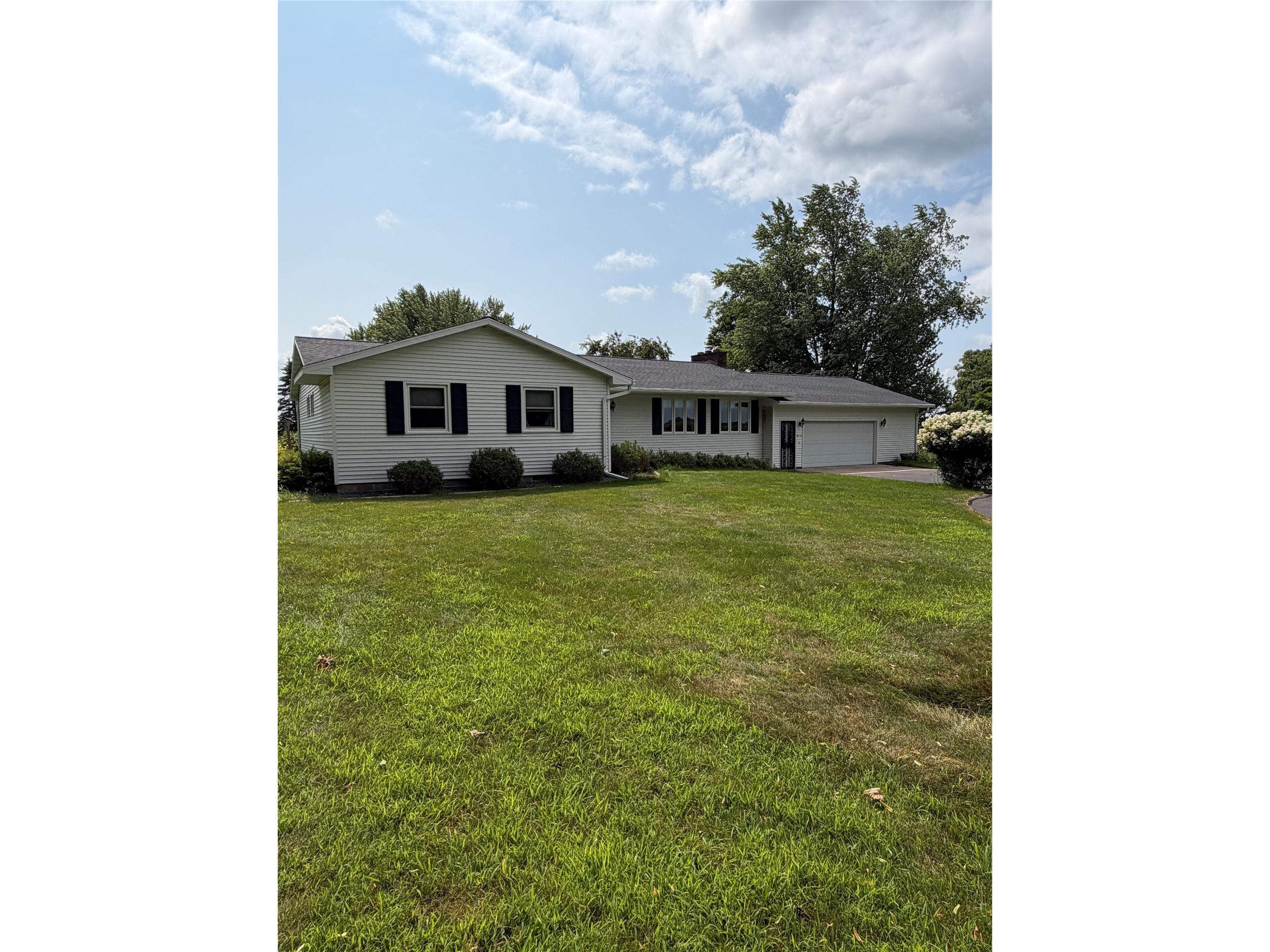 812 Oak Street Barron WI 54812 1598846 image2