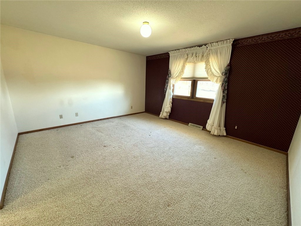 812 Oak Street Barron WI 54812 1598846 image24