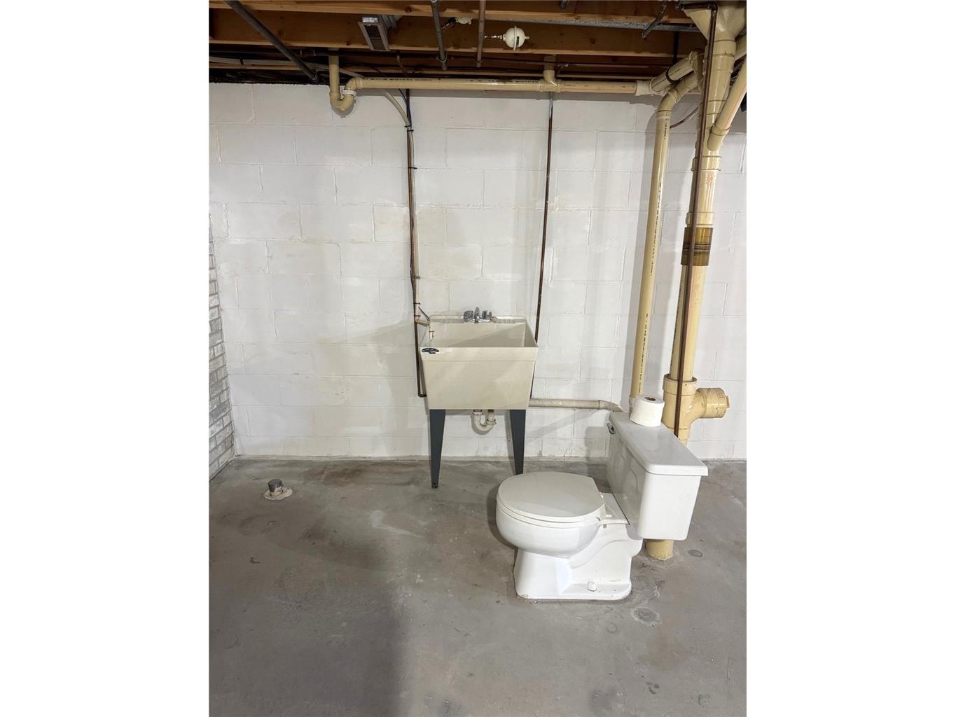 812 Oak Street Barron WI 54812 1598846 image35