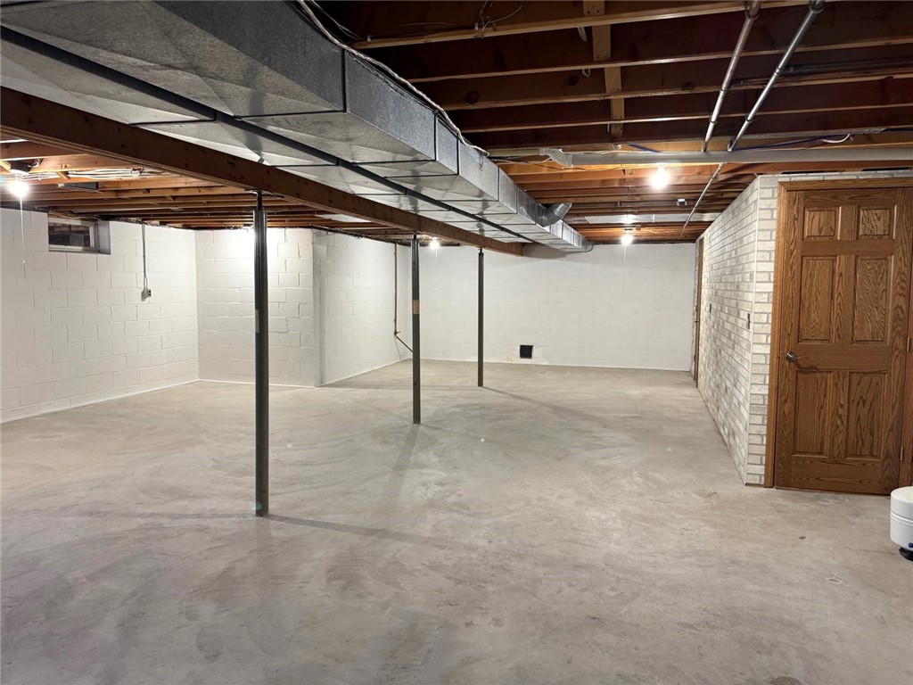 812 Oak Street Barron WI 54812 1598846 image36