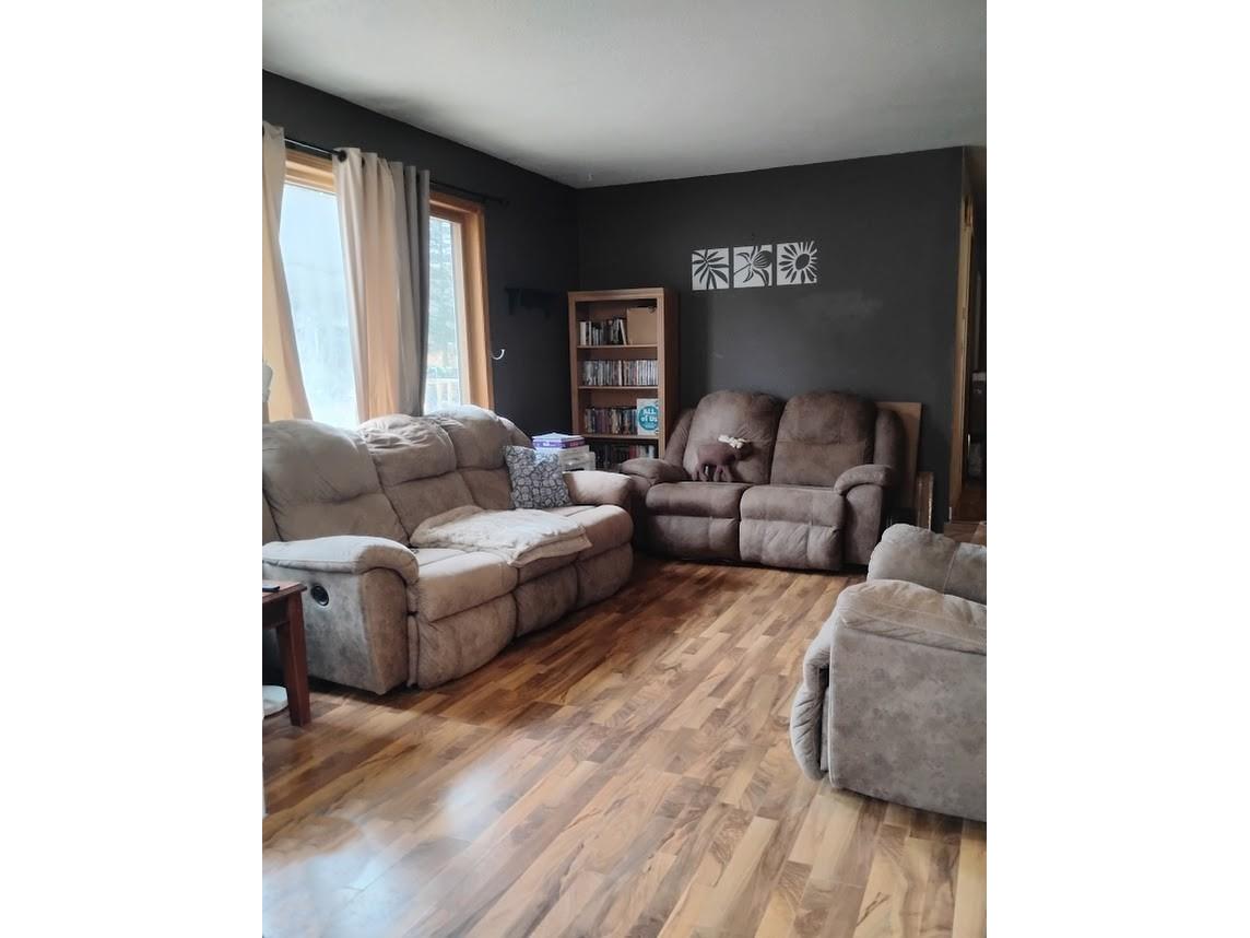 813 Oliver Lane Colfax WI 54730 1598964 image2