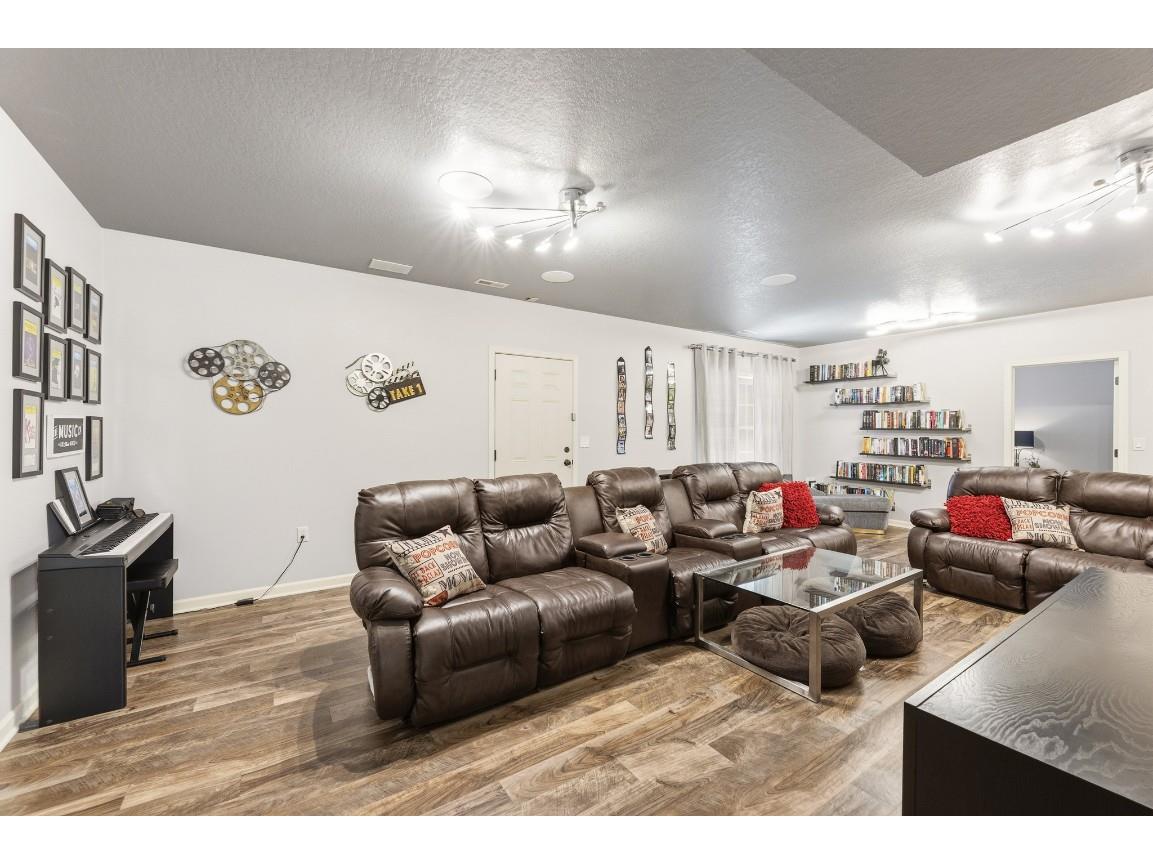 8133 Idol Ave Avenue Sparta WI 54656 1600221 image43