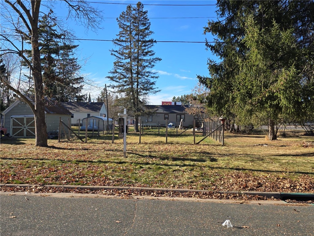 814 E 4th Street N Ladysmith WI 54848 1594983 image1