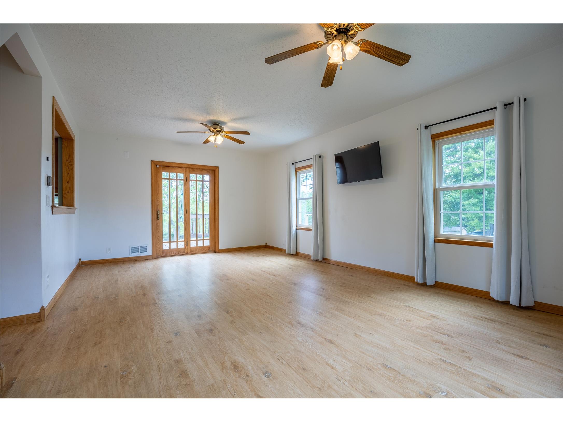 814 Menasha Avenue E Ladysmith WI 54848 - Ladysmith 1601588 image3