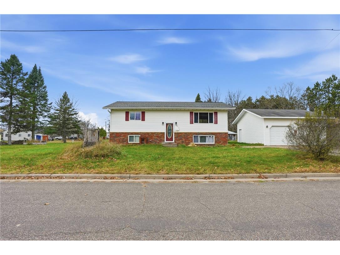 816 E 9th Street S Ladysmith WI 54848 1597088 image4