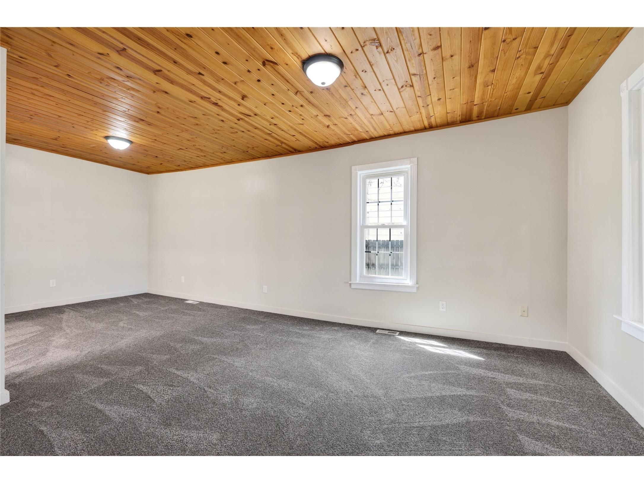 816 N Summit Street Spooner WI 54801 1600786 image10