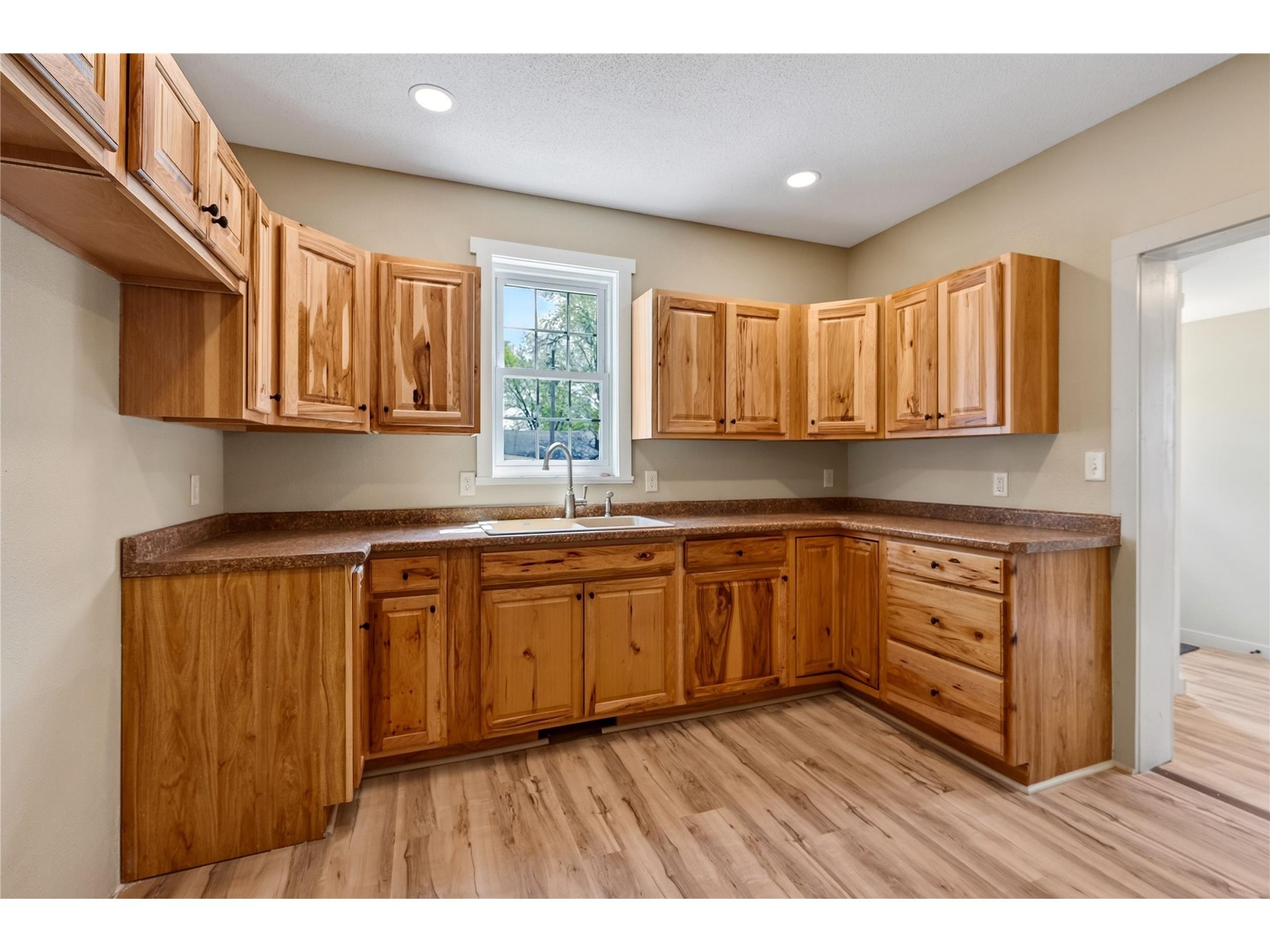 816 N Summit Street Spooner WI 54801 1600786 image12