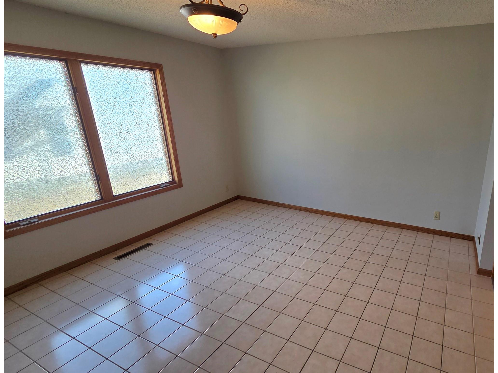 816 Starr Avenue Eau Claire WI 54703 1600238 image12