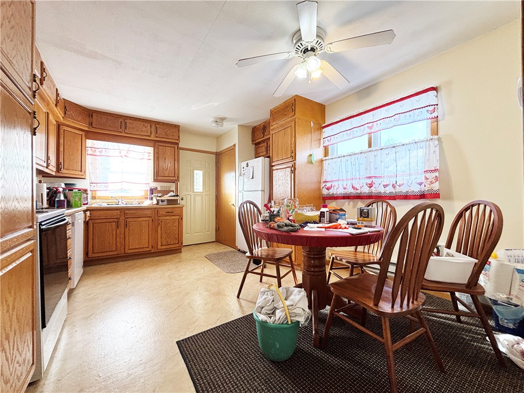 816 and 812 S Wisconsin Avenue #816 AND 812 Rice Lake WI 54868 1597375 image15