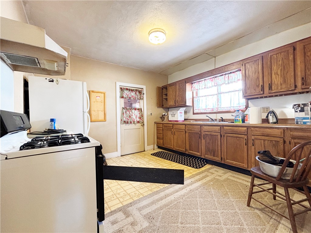 816 and 812 S Wisconsin Avenue #816 AND 812 Rice Lake WI 54868 1597375 image4