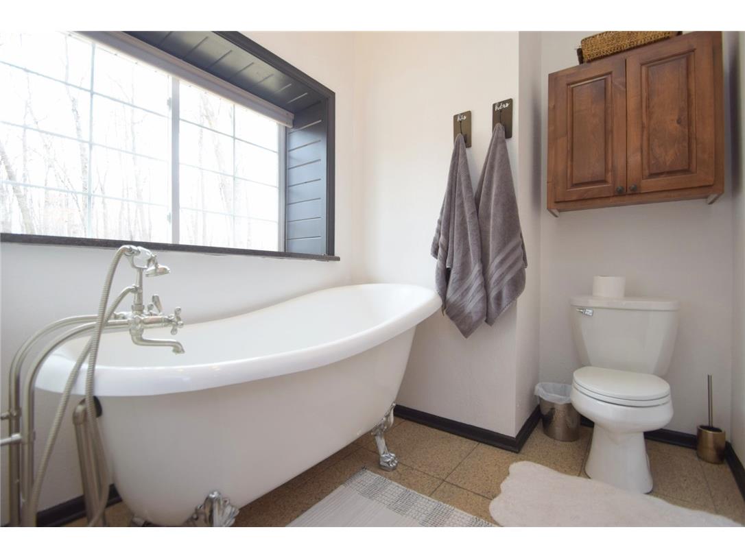 8160 Waldora Road Siren WI 54872 1589957 image17