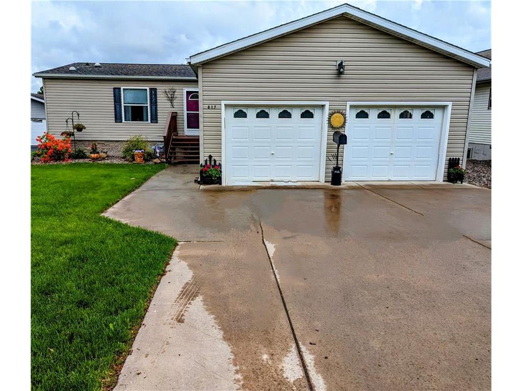 817 Lake Avenue E Ladysmith WI 54848 - Ladysmith 1582509 image1
