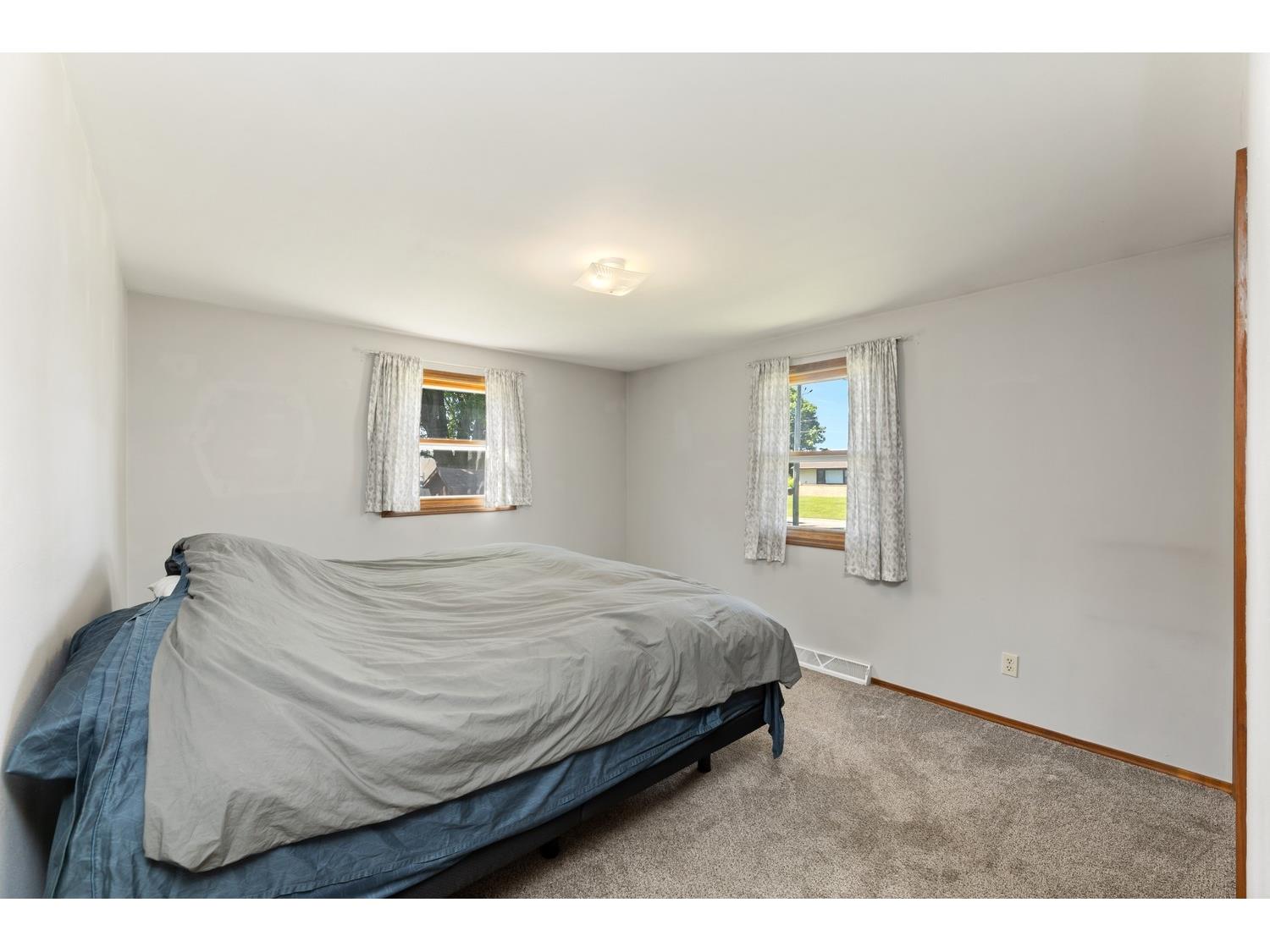 819 Forrest Street Black River Falls WI 54615 1601568 image12