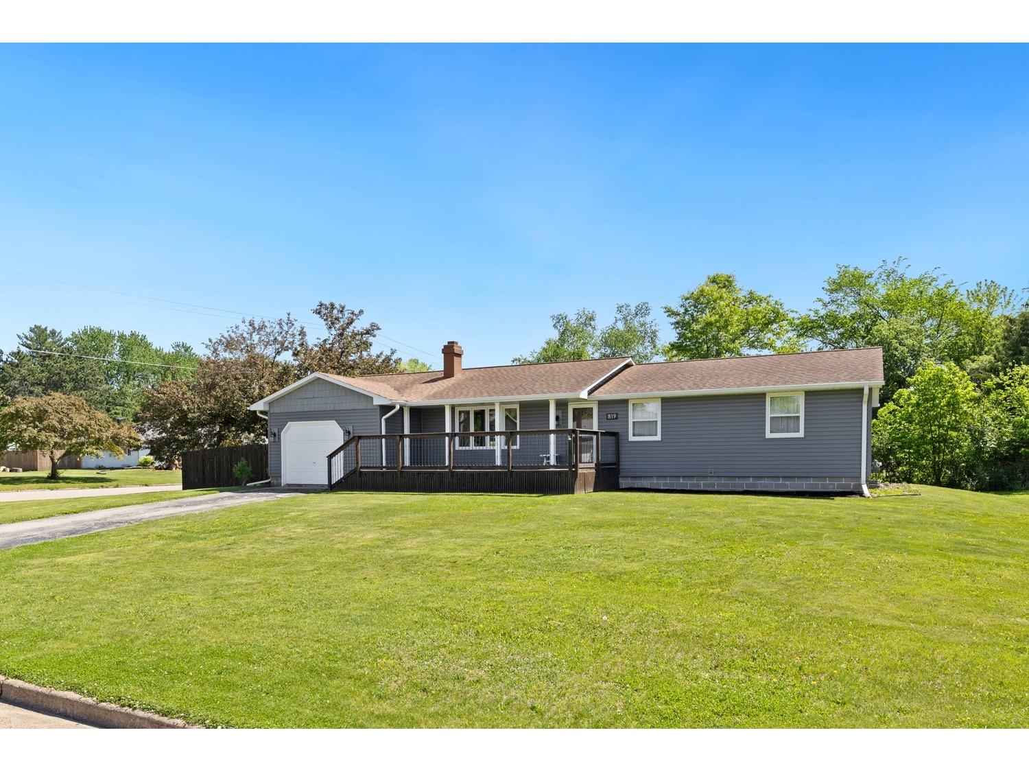 819 Forrest Street Black River Falls WI 54615 1601568 image2