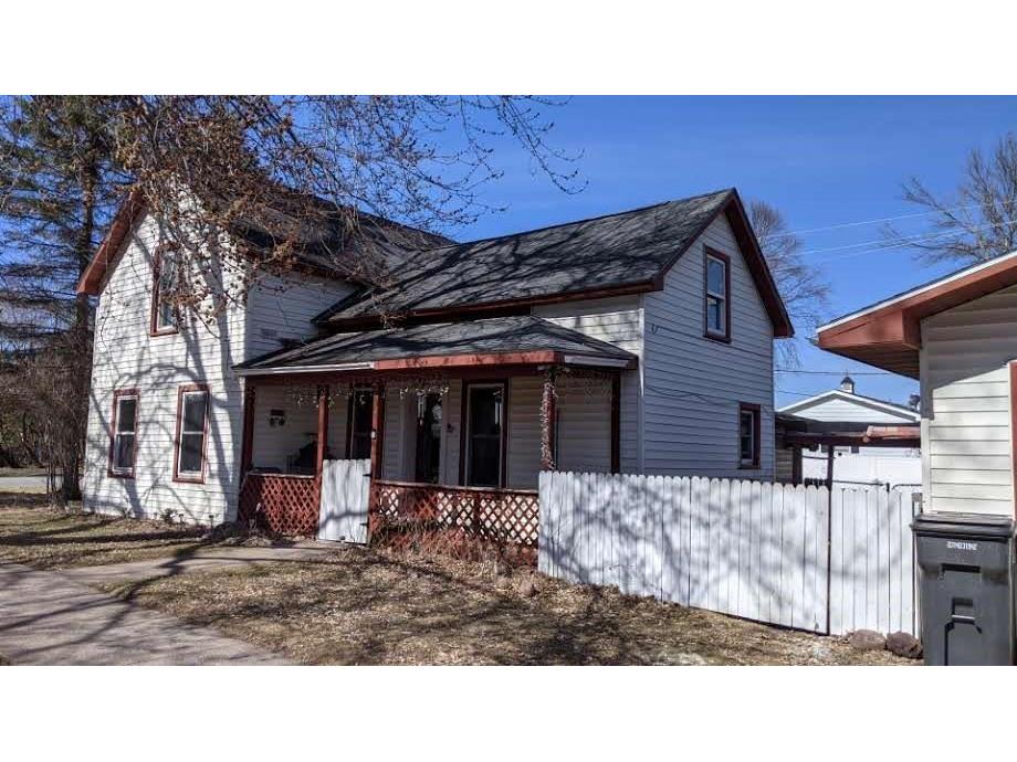 819 W Buckman Street, Augusta, WI 54722 MLS 1551340 Edina Realty