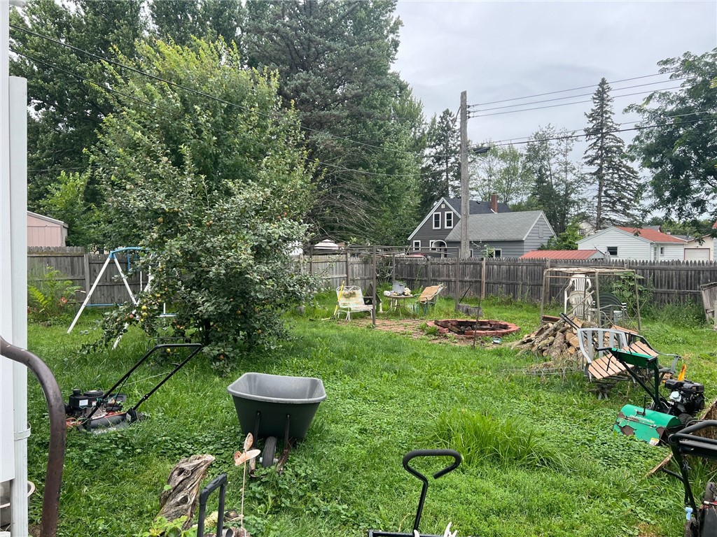 819 W Lincoln Street Augusta WI 54722 1594749 image13