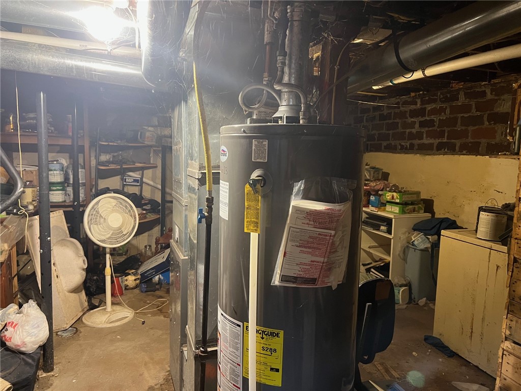 819 W Lincoln Street Augusta WI 54722 1594749 image14