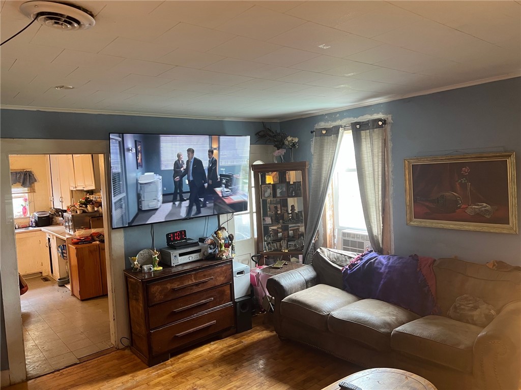 819 W Lincoln Street Augusta WI 54722 1594749 image3