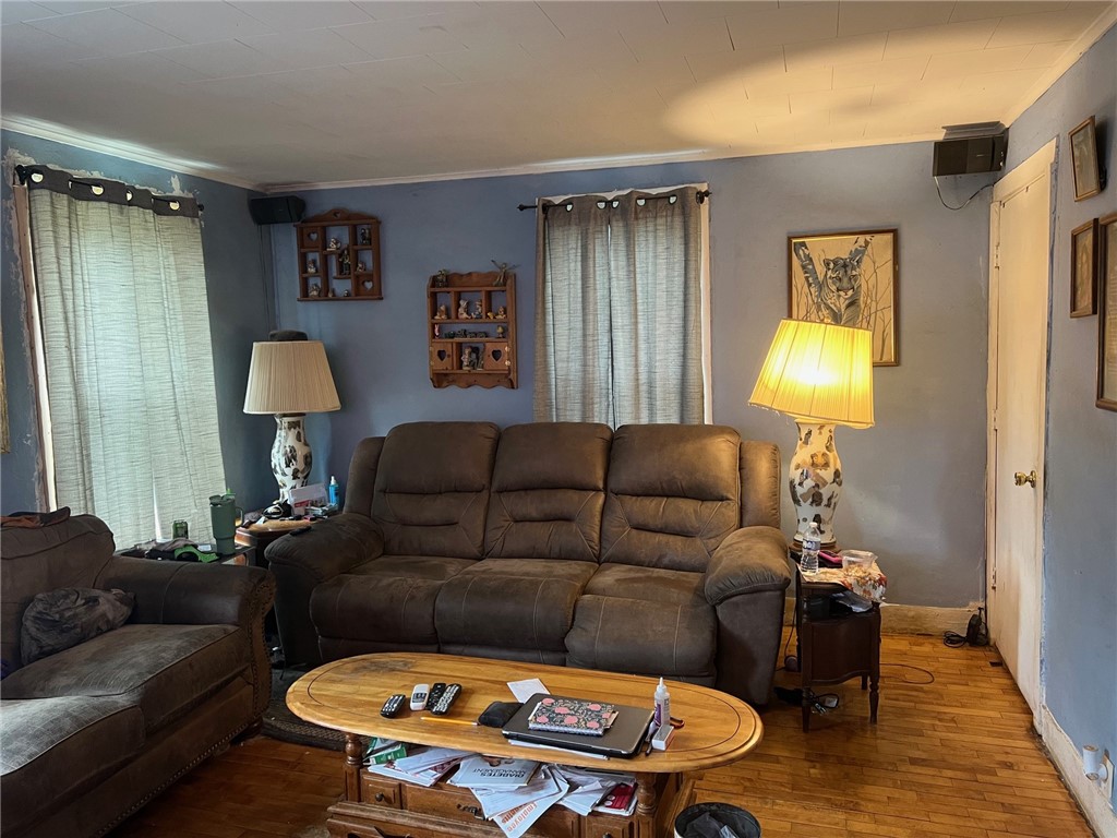 819 W Lincoln Street Augusta WI 54722 1594749 image4