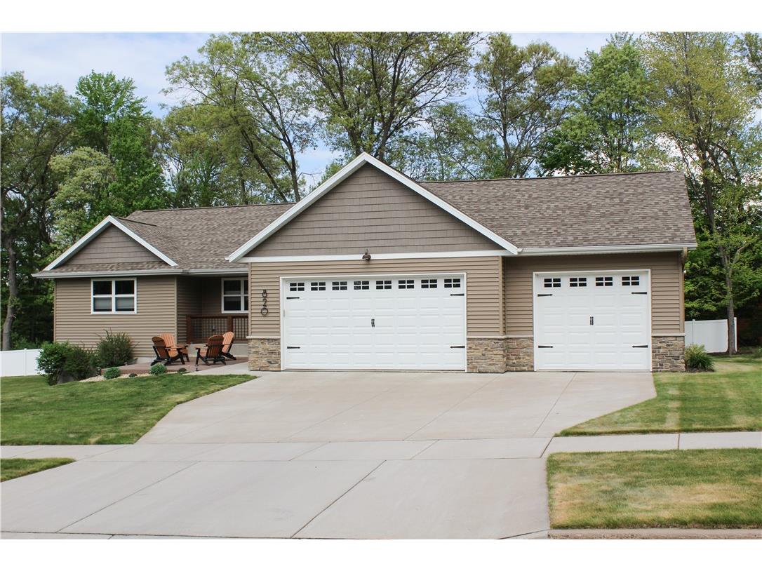 820 Rusty Court Altoona WI 54720 1589811 image1