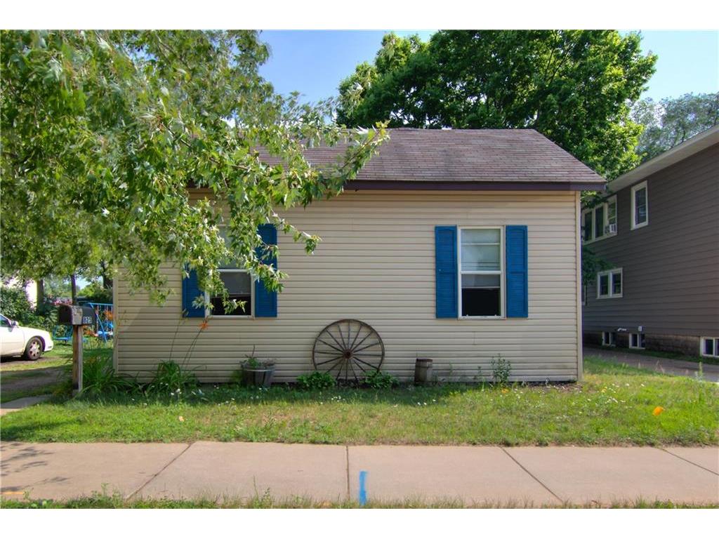 825 E Grand Avenue Eau Claire WI 54701 1574796 image1