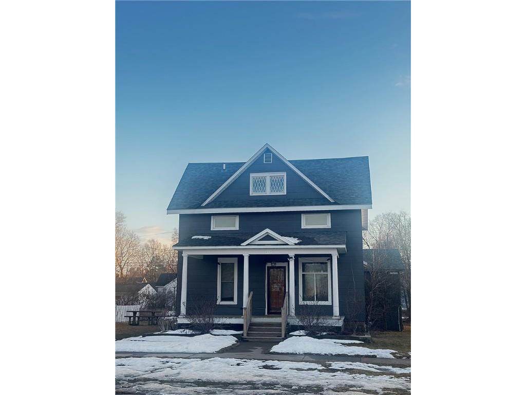827 Broadway Street Eau Claire WI 54703 1589125 image1