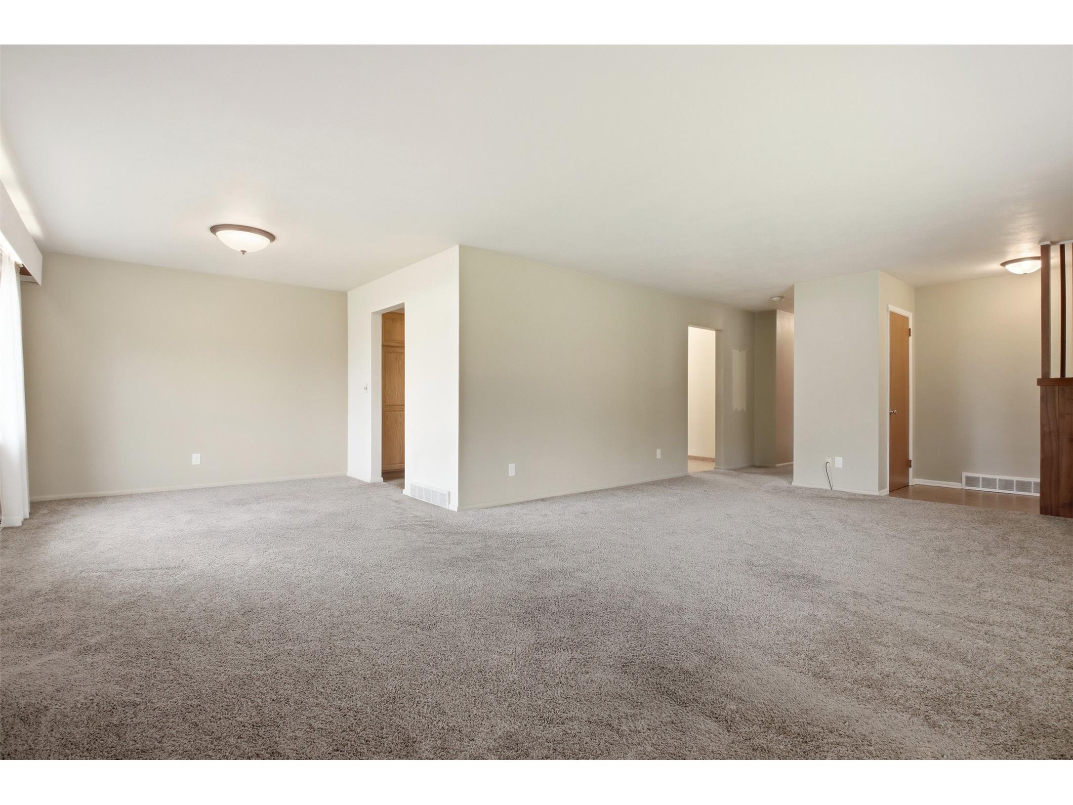 827 Park Ridge Drive Eau Claire WI 54703 1600213 image7