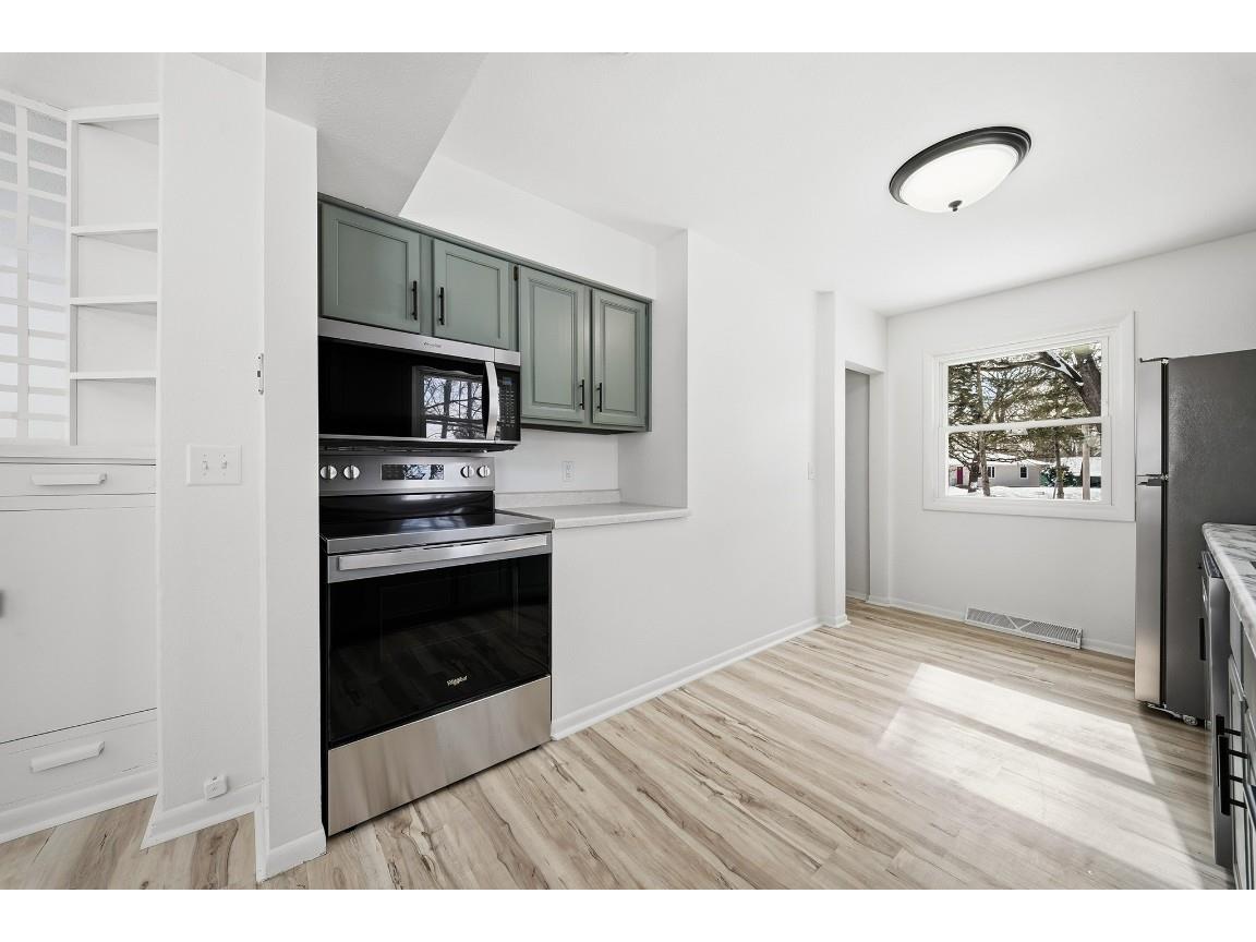 827 Truax Boulevard Eau Claire WI 54703 1599055 image13